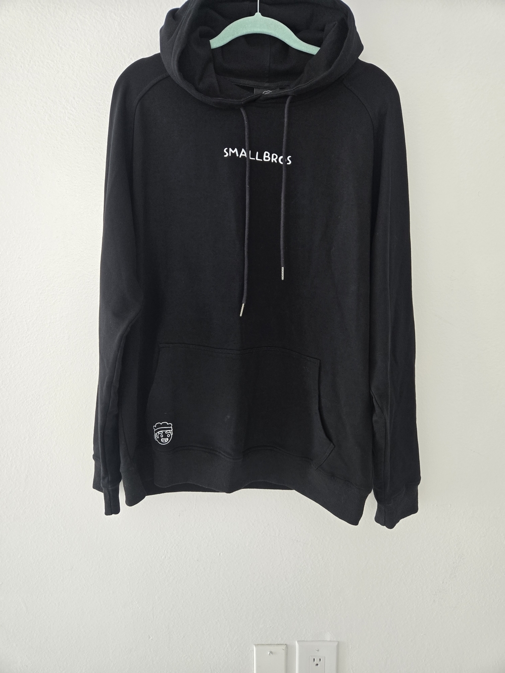 Black Logo Pullover Hoodie for Men Size L